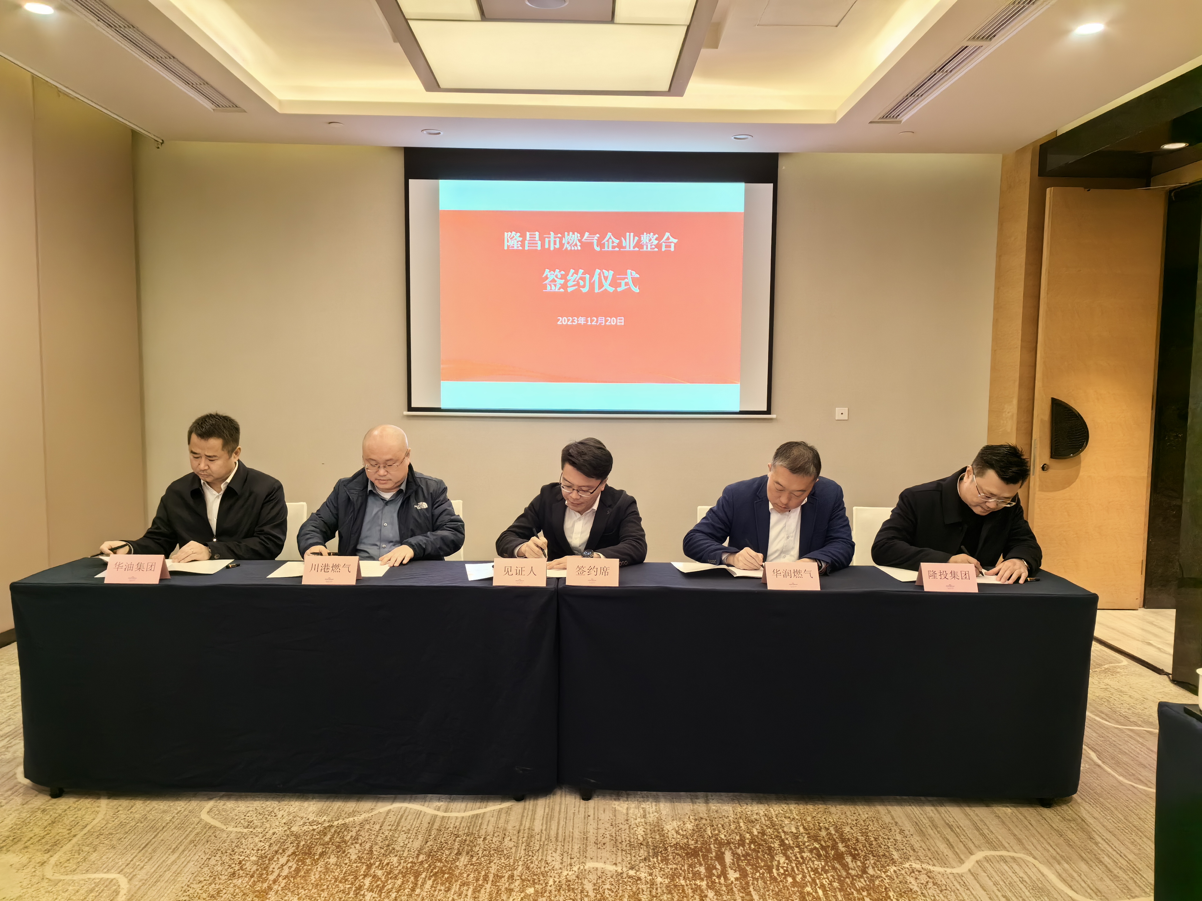 f29b0154e3f77045f0406b1cc9612dd